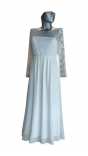 Дълга булчинска рокля за бременни в съчетание от солей и дантела със сатенен колан